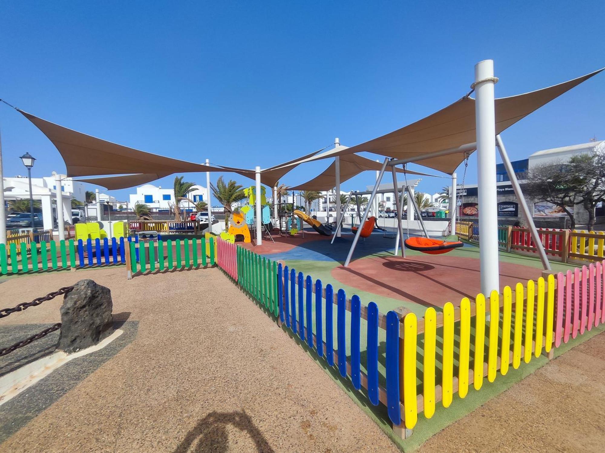 Dom wakacyjny Valperal, Piscina Climatizada Aire Acondicionado Posicion Estrategica!! Playa Blanca (Lanzarote)